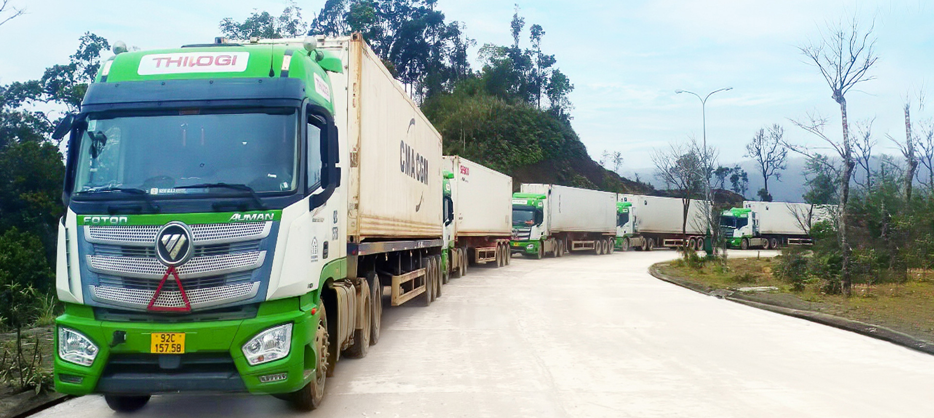 Giải-pháp-logistics-qua-cửa-khẩu-quốc-tế-Nam-Giang--cho-doanh-nghiệp-Việt,-Lào